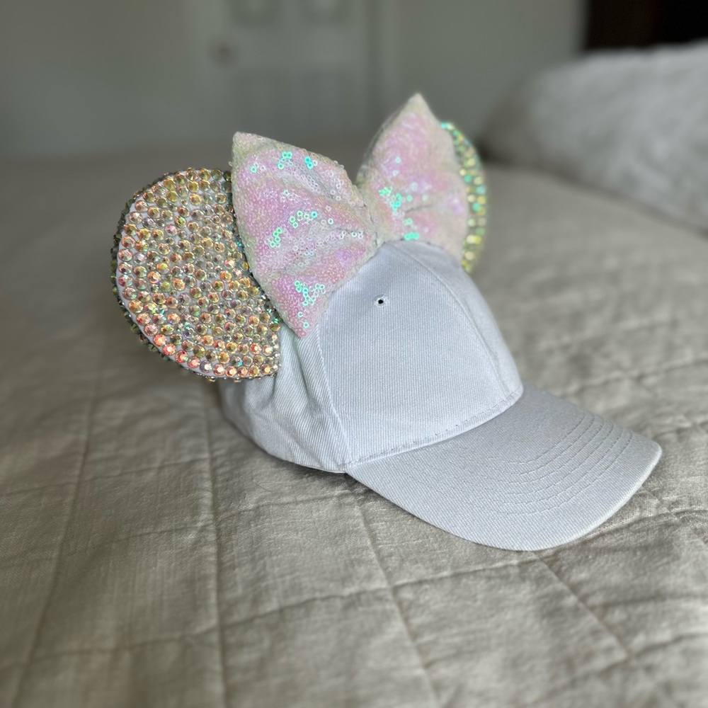 Custom Minnie Mouse baseball cap!